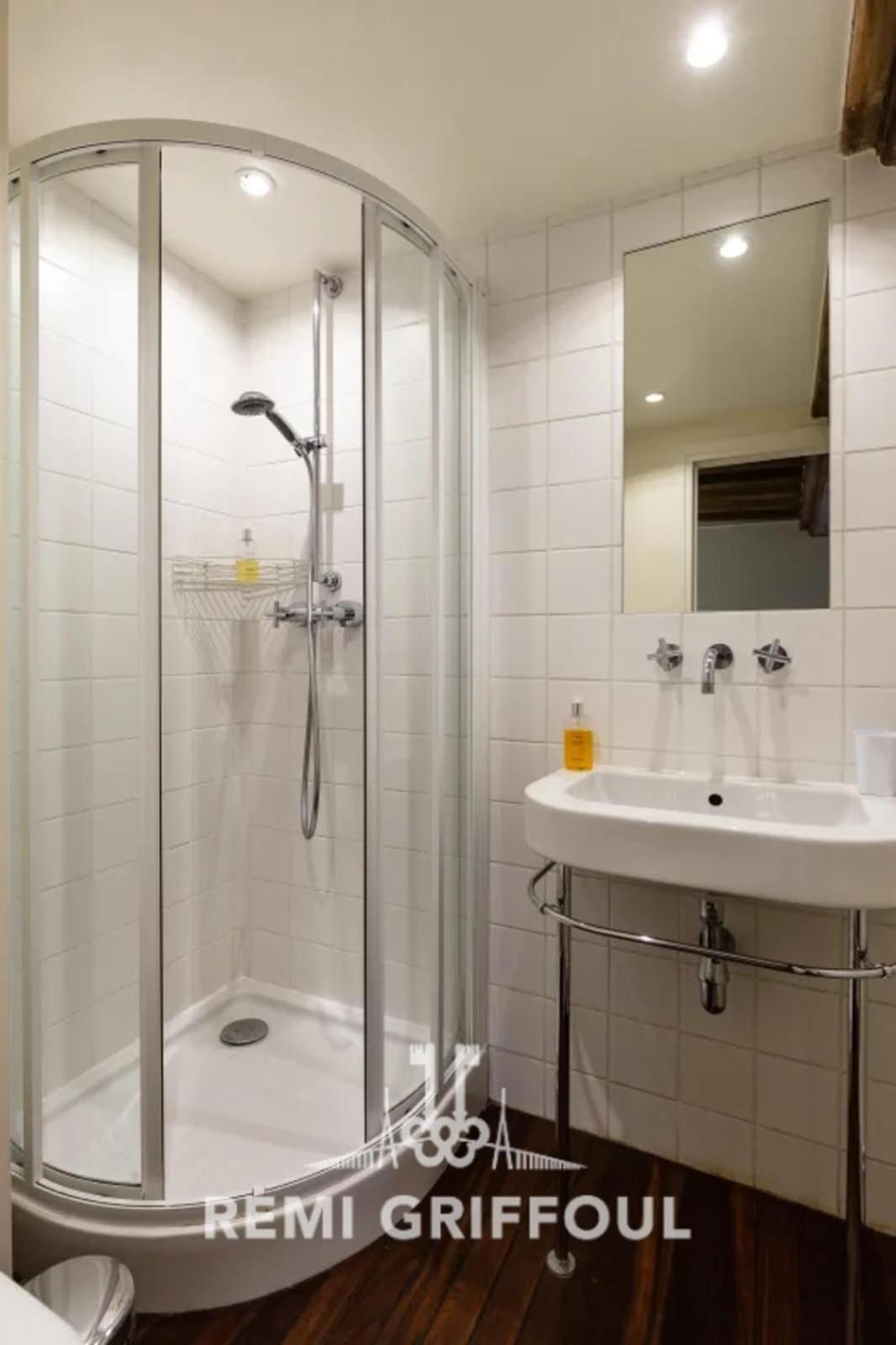 L'Escalier D'H - Duplex 3 In The City Center - Normand Charm - Family Stay 옹플뢰르 외부 사진